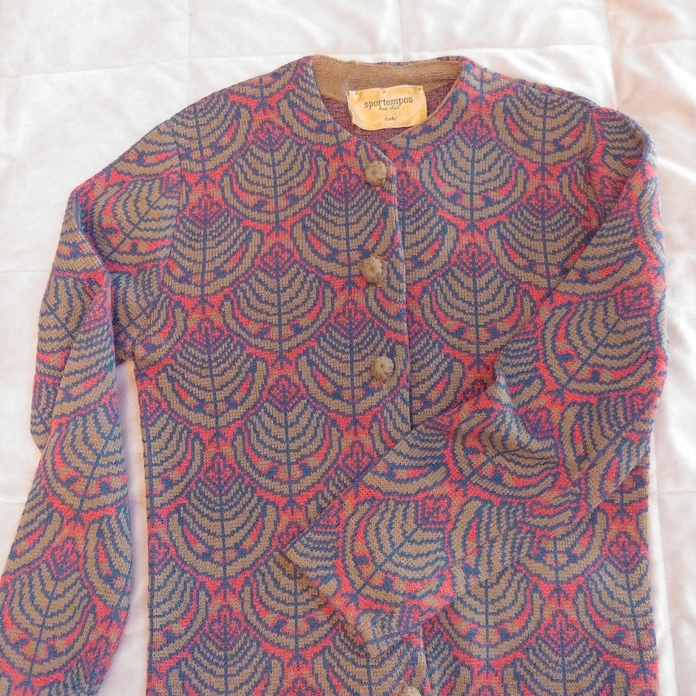 Ladies vintage sweaters Size Small Button Down pat